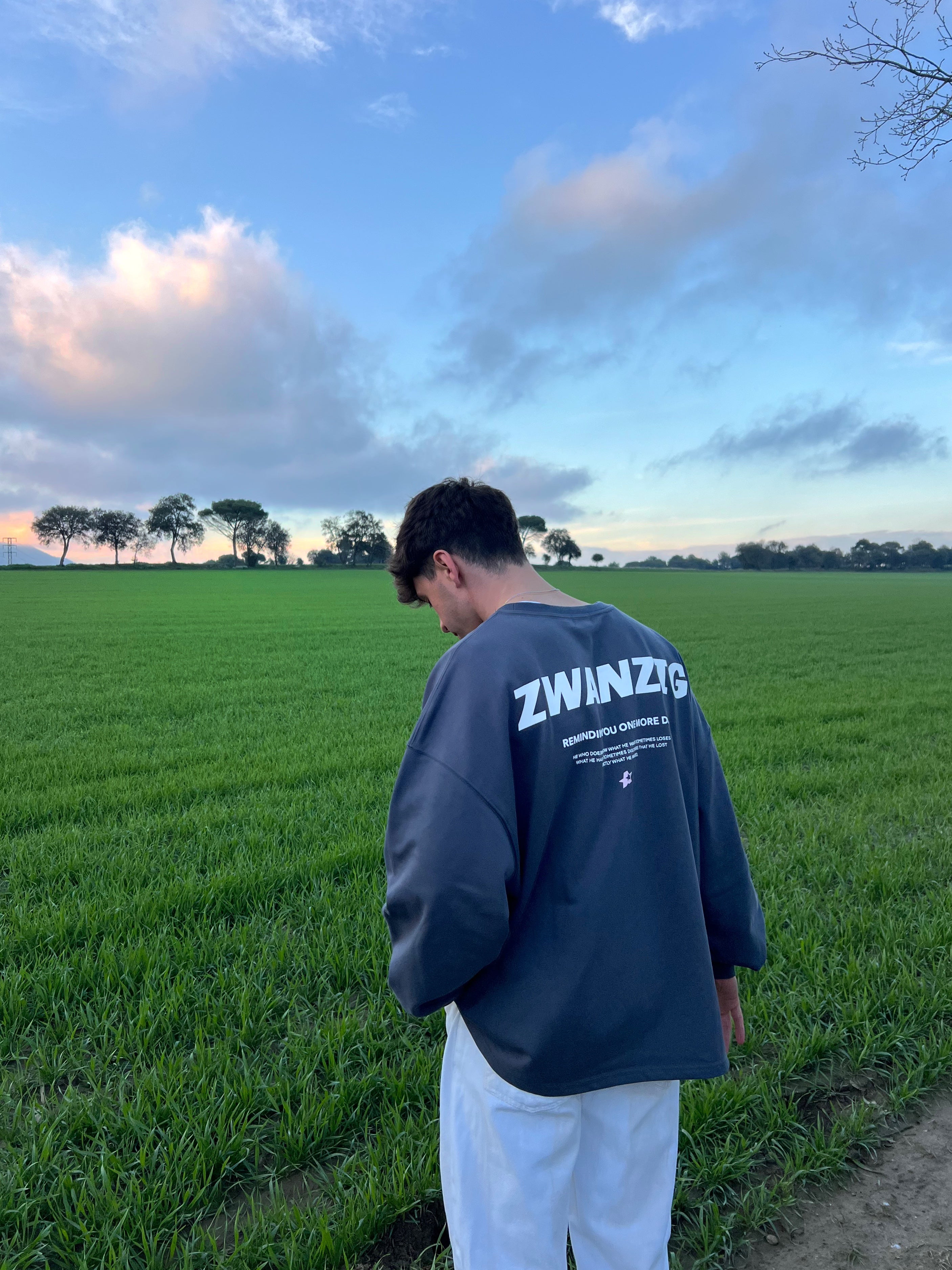 Crewneck One More Day